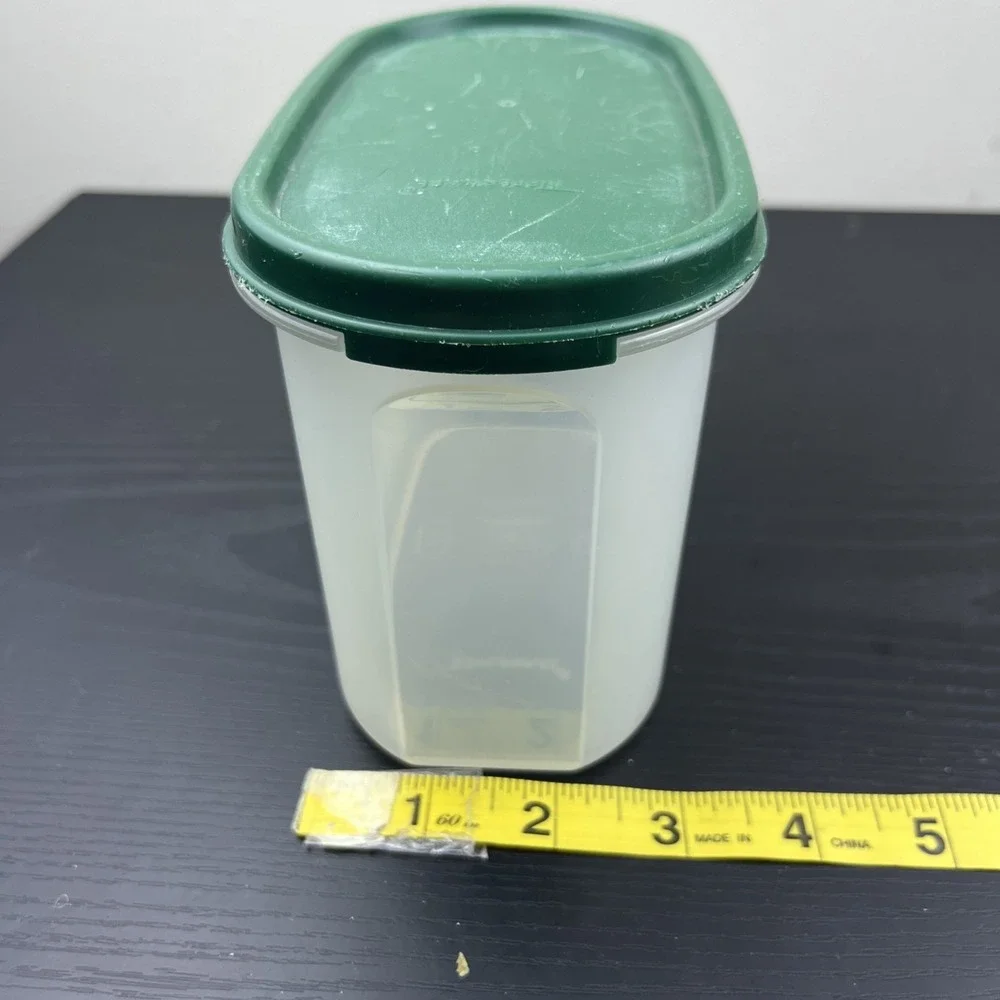 Vintage Tupperware Modular Mate #1612-15 4¾ Cup Container w/ #1616 Green Seal